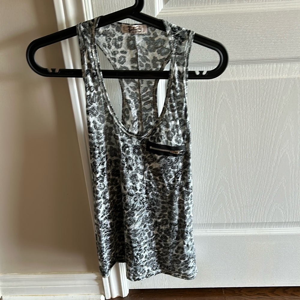 2/$15 Paisley Print Tank Top - Size M- Great Condition